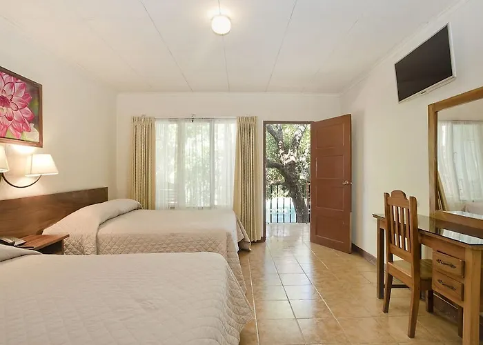 Hotel Boyeros 3*